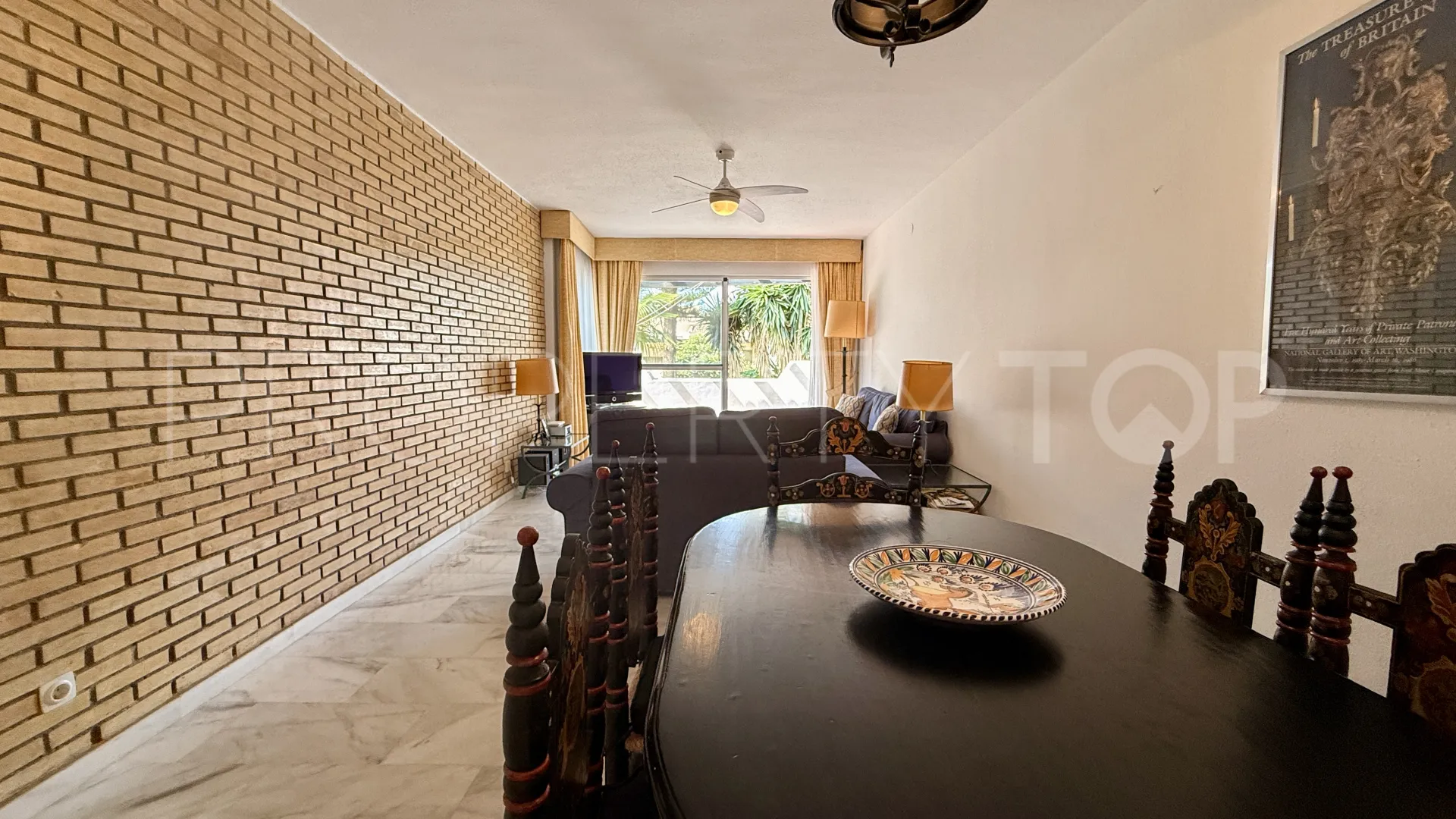 Apartment for sale in Marbella Golden Mile