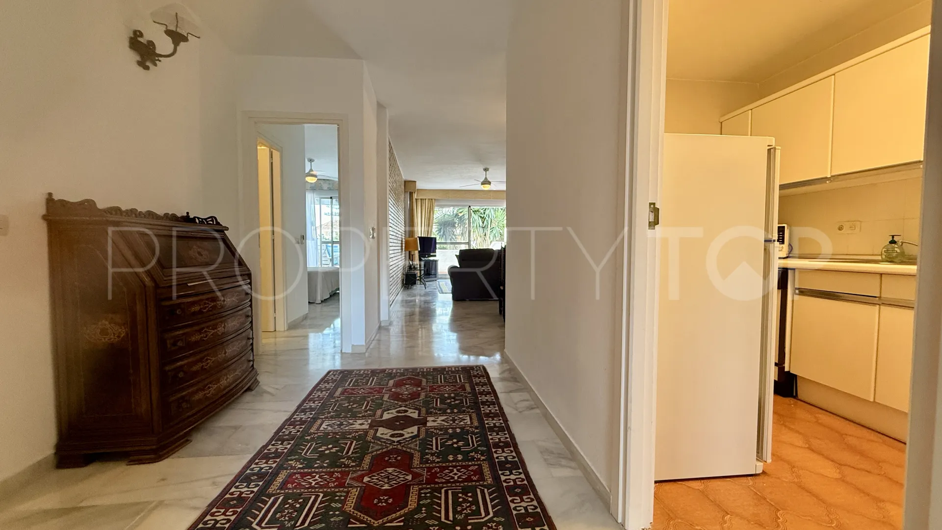 Apartment for sale in Marbella Golden Mile