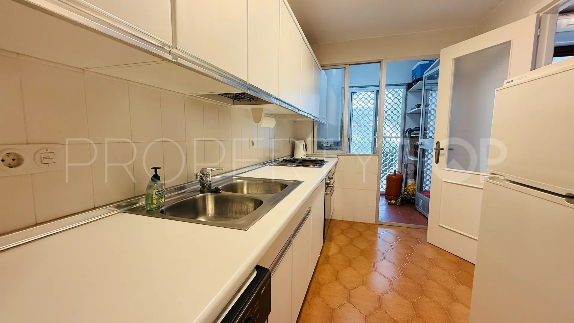 Apartment for sale in Marbella Golden Mile
