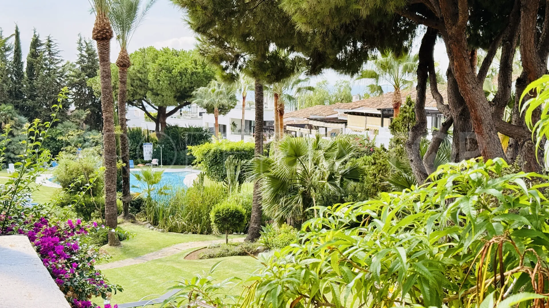Apartment for sale in Marbella Golden Mile
