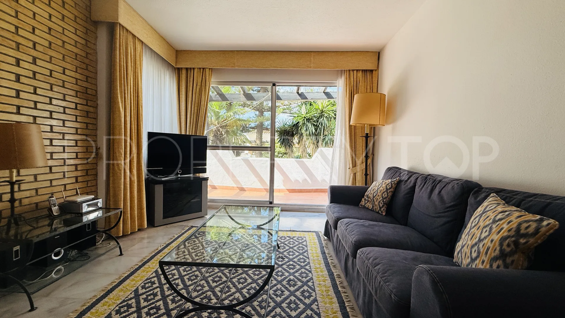 Apartment for sale in Marbella Golden Mile