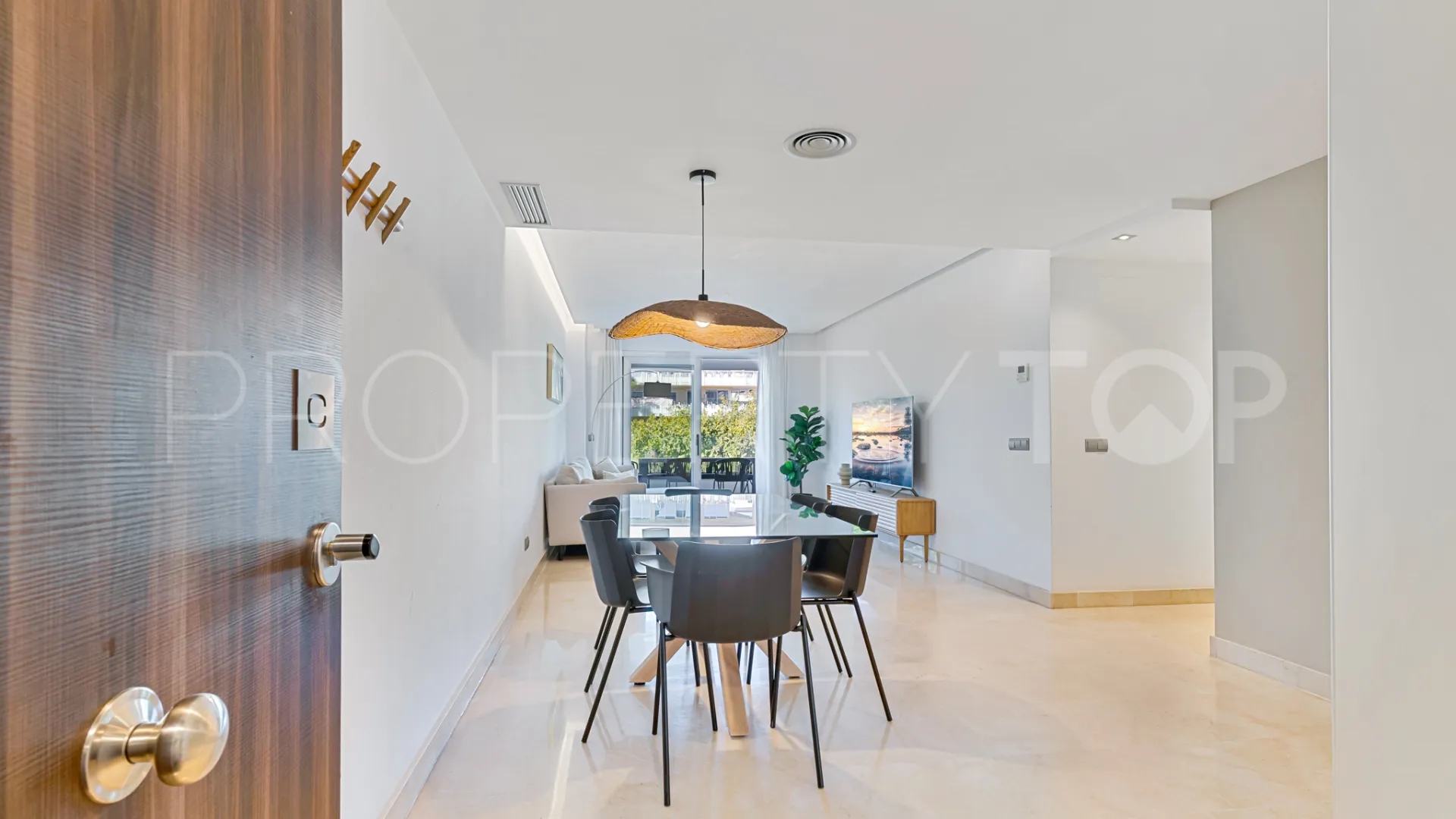 For sale apartment with 3 bedrooms in San Pedro Playa