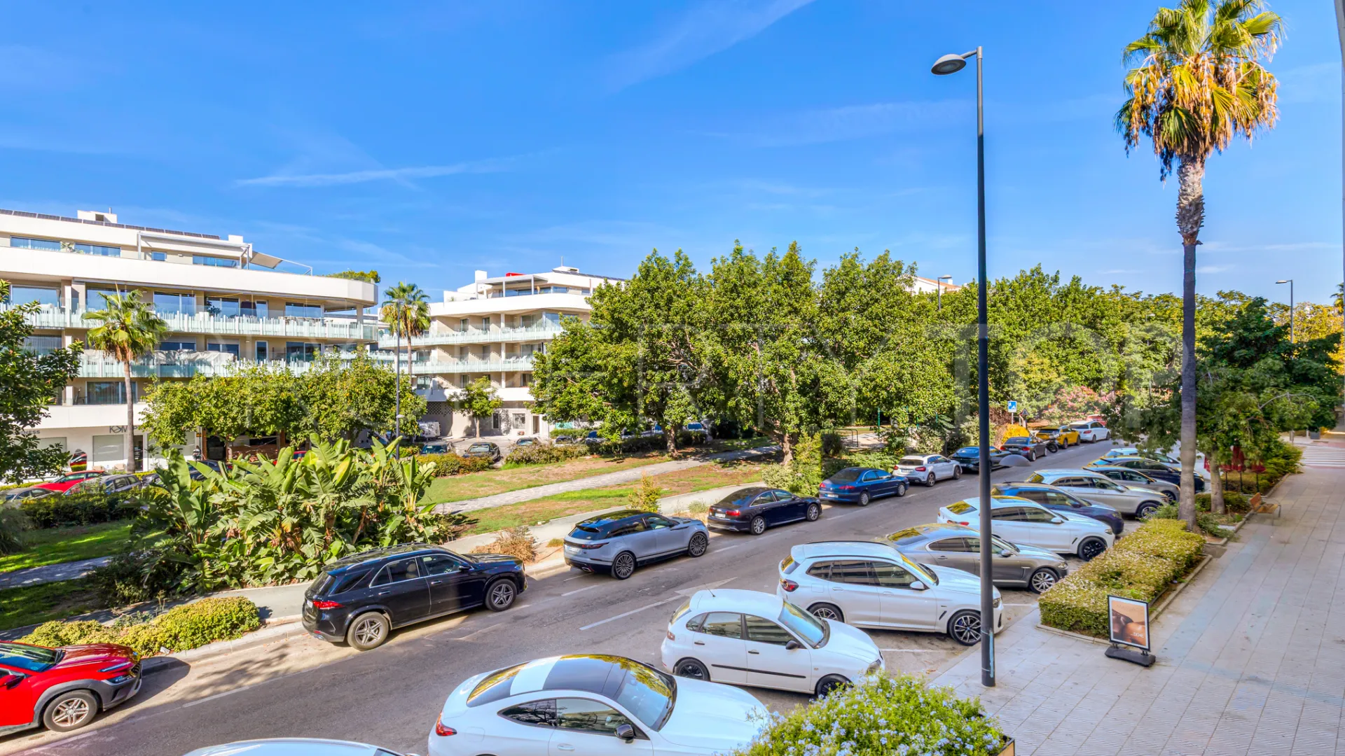 For sale apartment with 3 bedrooms in San Pedro Playa