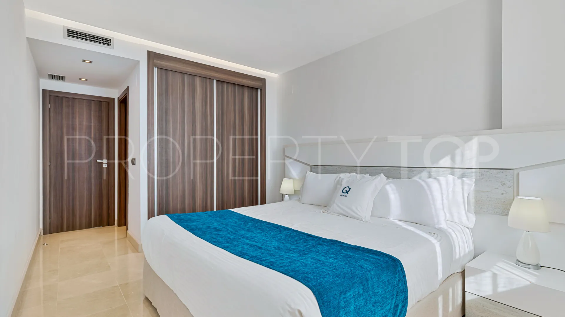 For sale 3 bedrooms apartment in San Pedro Playa
