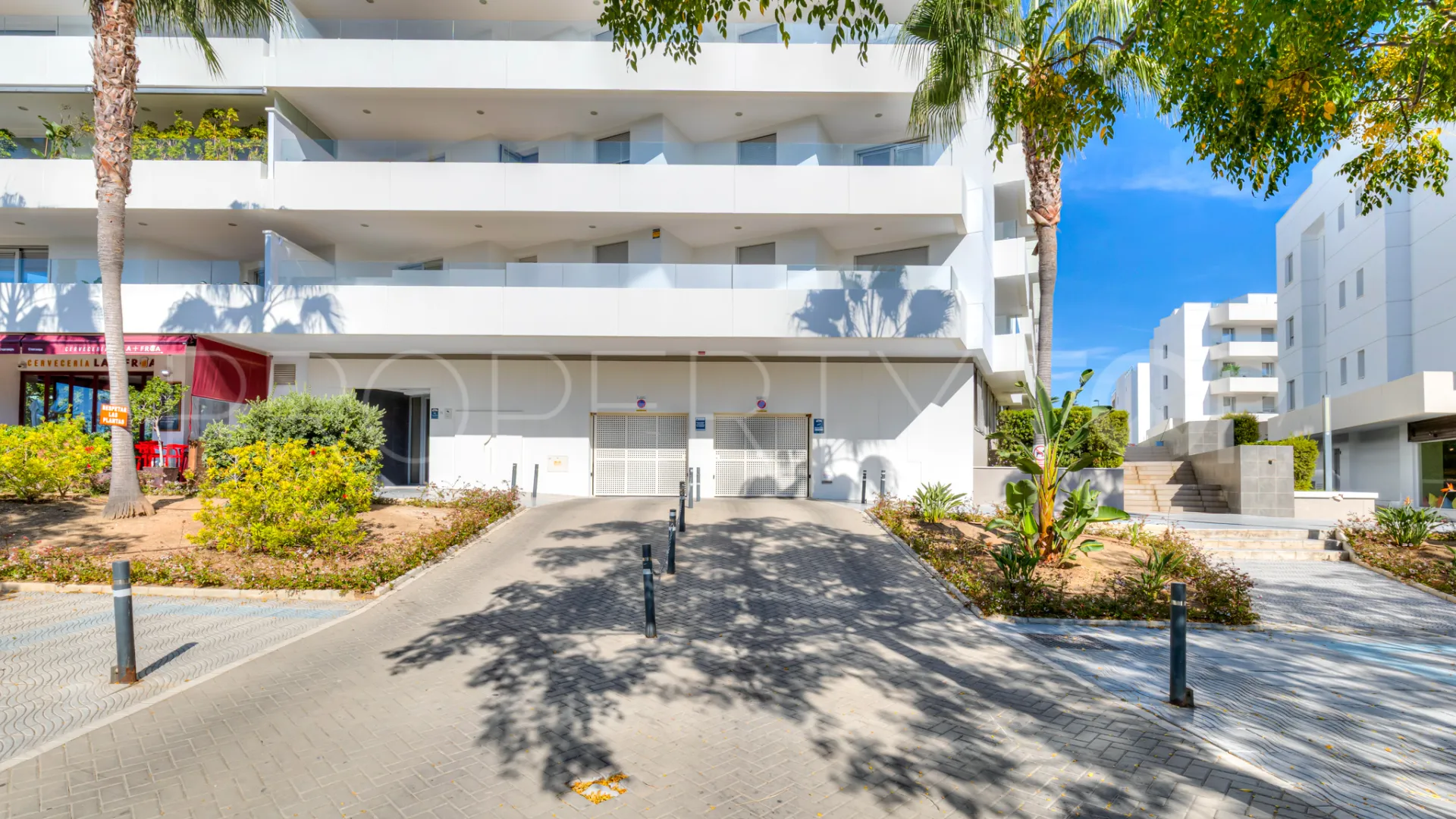 For sale 3 bedrooms apartment in San Pedro Playa