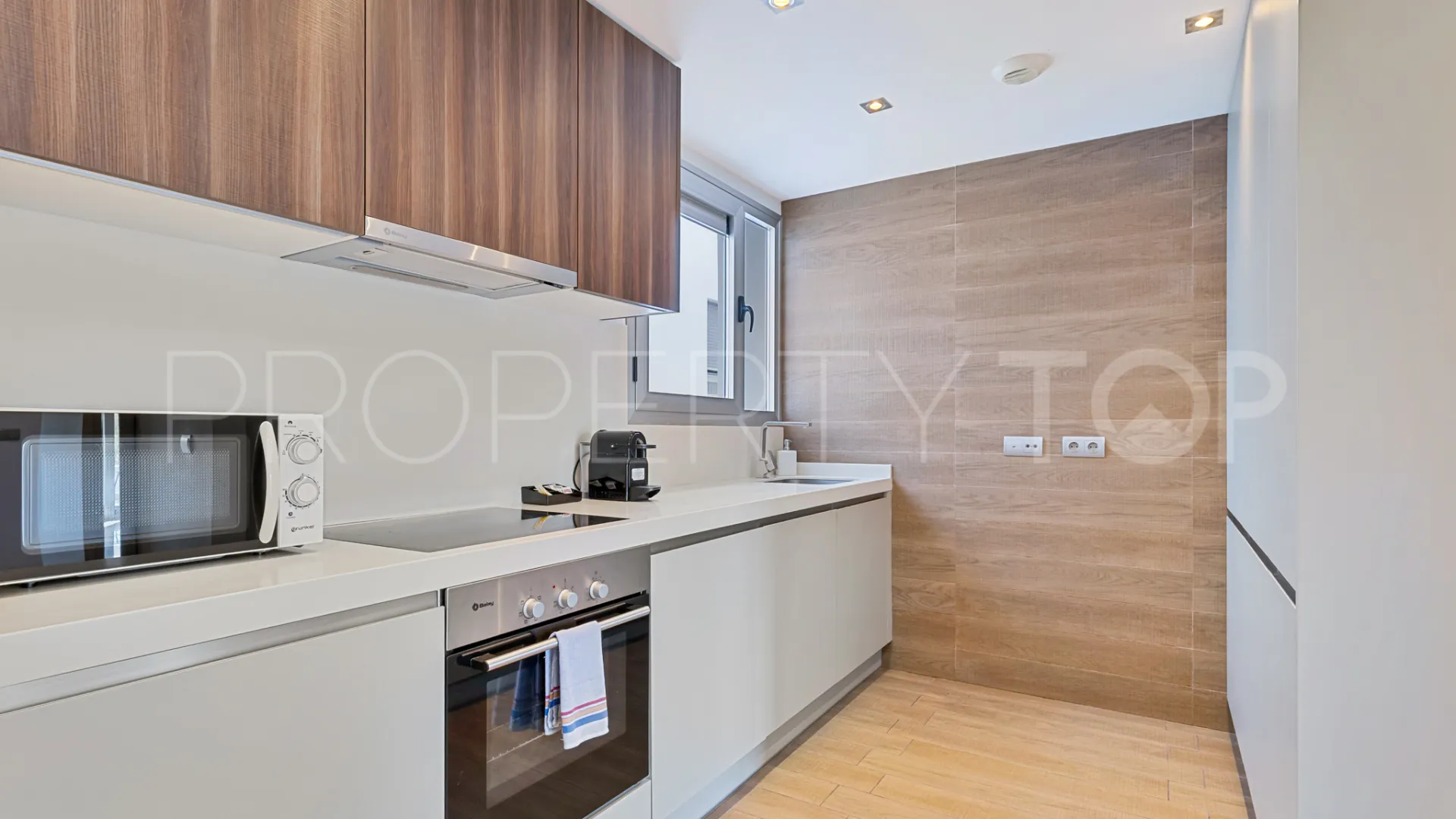 For sale 3 bedrooms apartment in San Pedro Playa