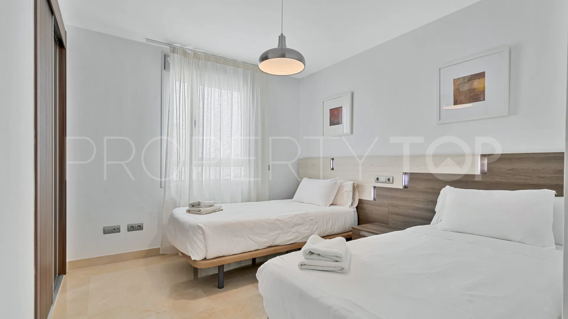 For sale 3 bedrooms apartment in San Pedro Playa