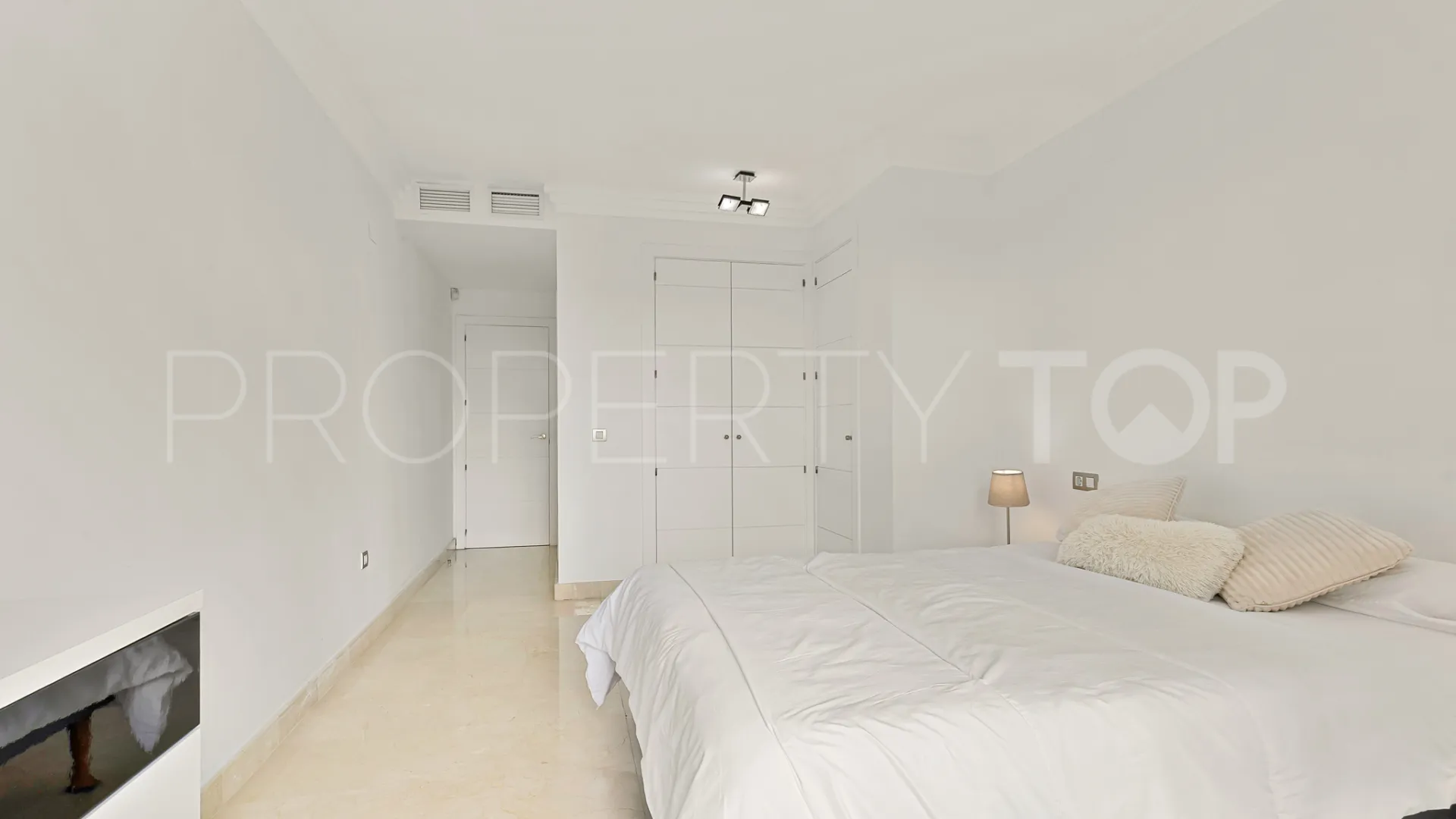 Gazules del Sol apartment for sale