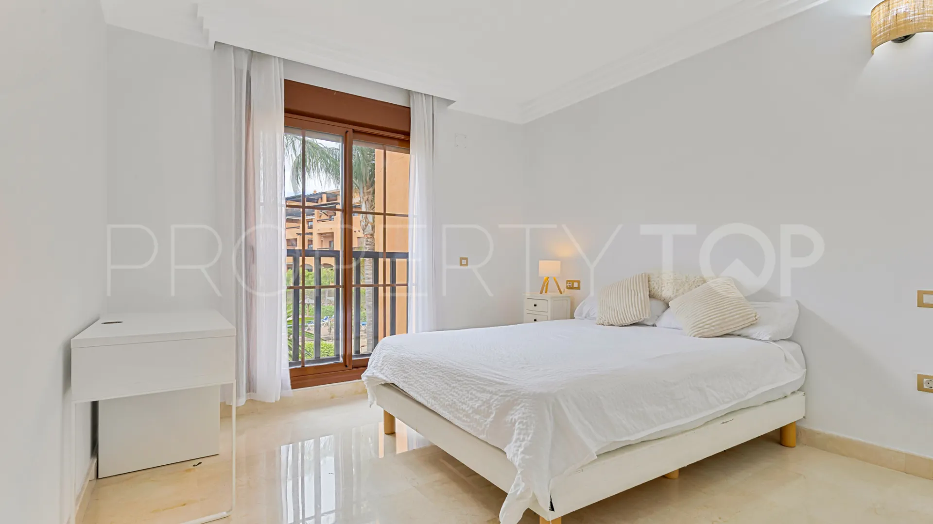 Gazules del Sol apartment for sale