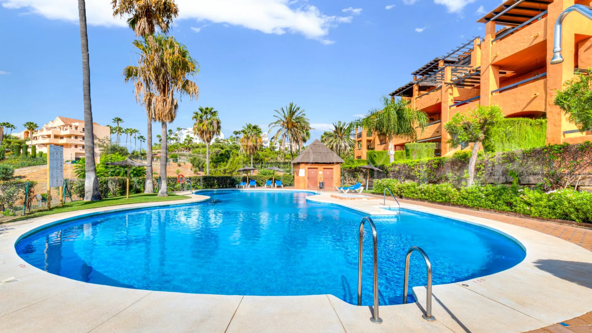 Gazules del Sol apartment for sale