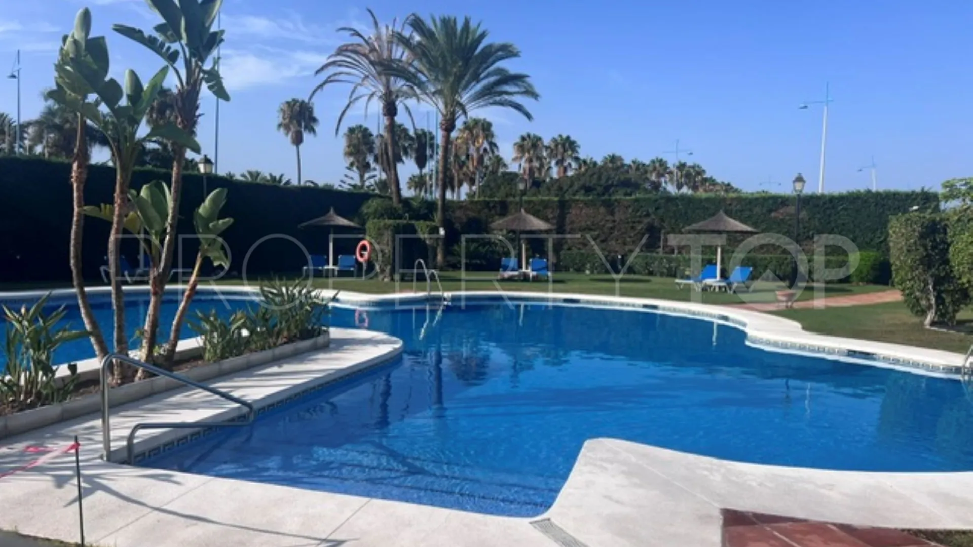 For sale 2 bedrooms ground floor apartment in San Pedro Playa