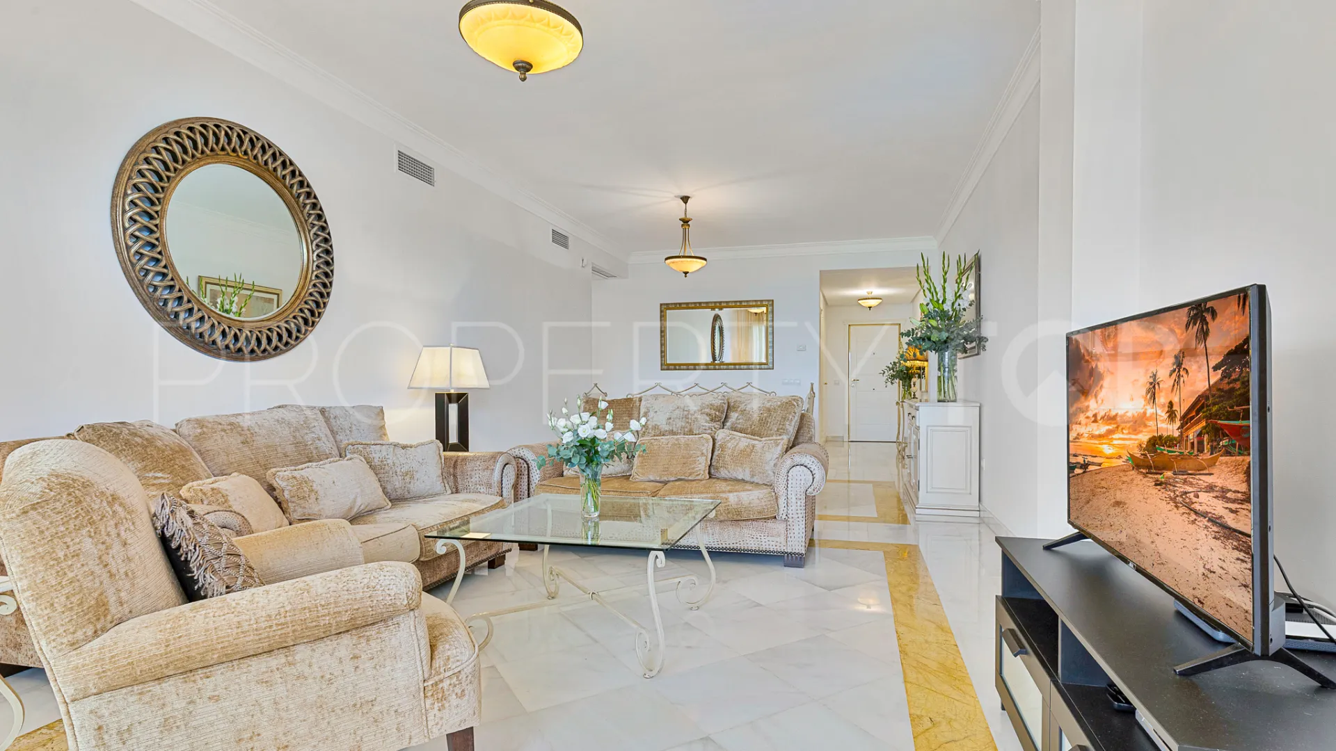 For sale 2 bedrooms ground floor apartment in San Pedro Playa