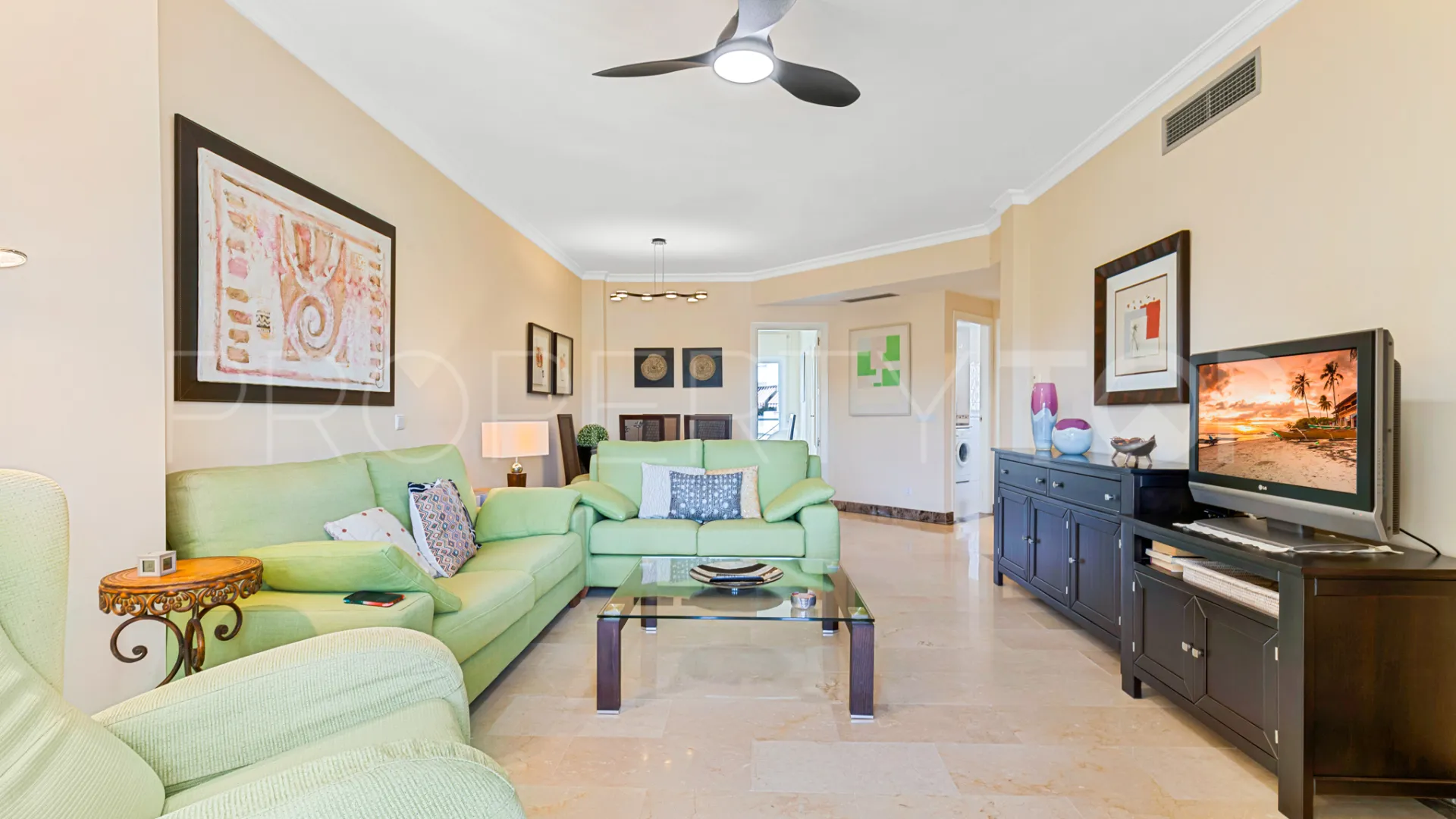 For sale penthouse in Bel Air