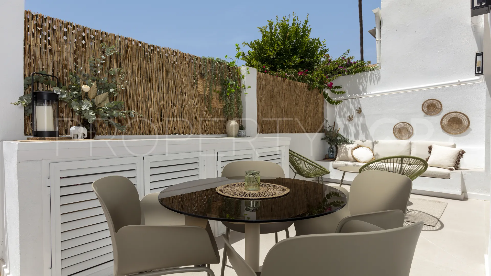 Ground floor apartment in Las Arenas for sale
