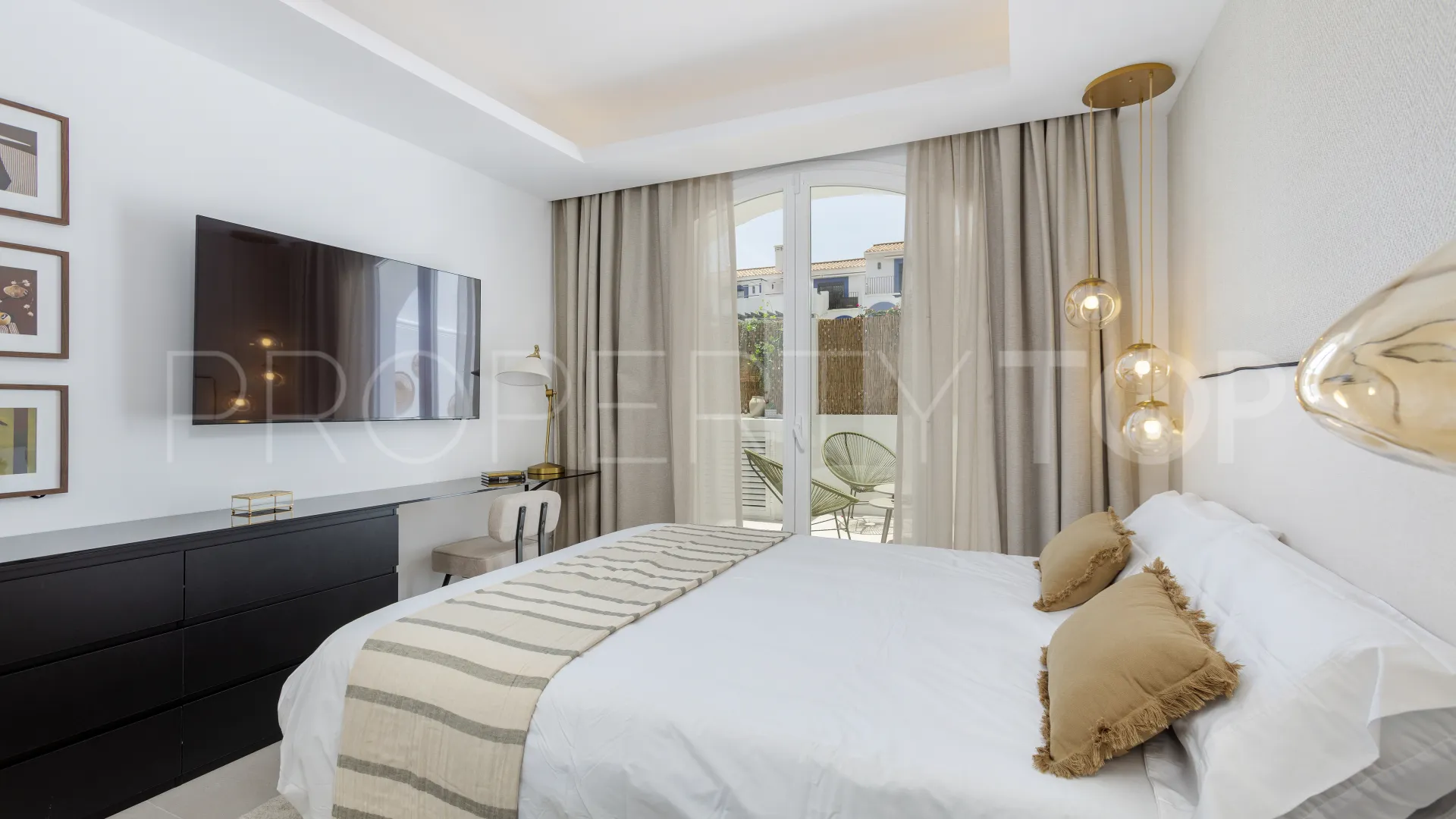 Ground floor apartment in Las Arenas for sale
