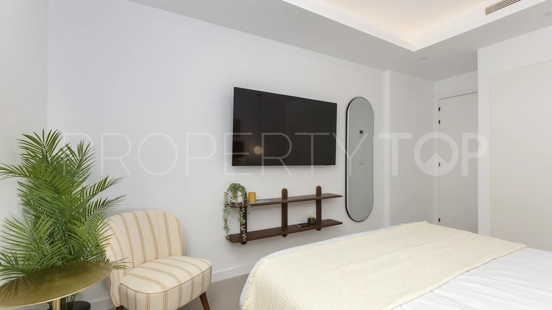 Ground floor apartment in Las Arenas for sale
