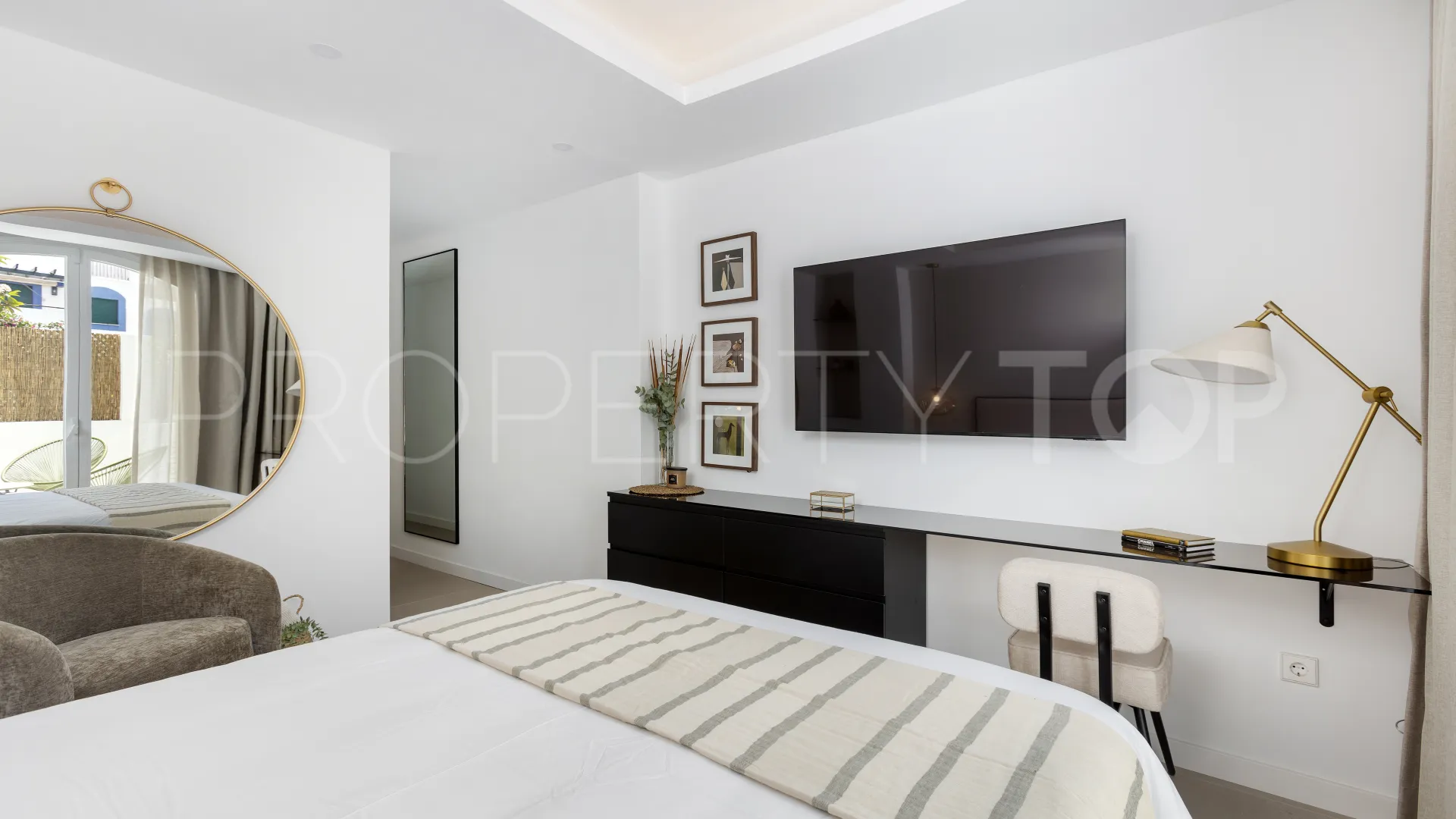 Ground floor apartment in Las Arenas for sale