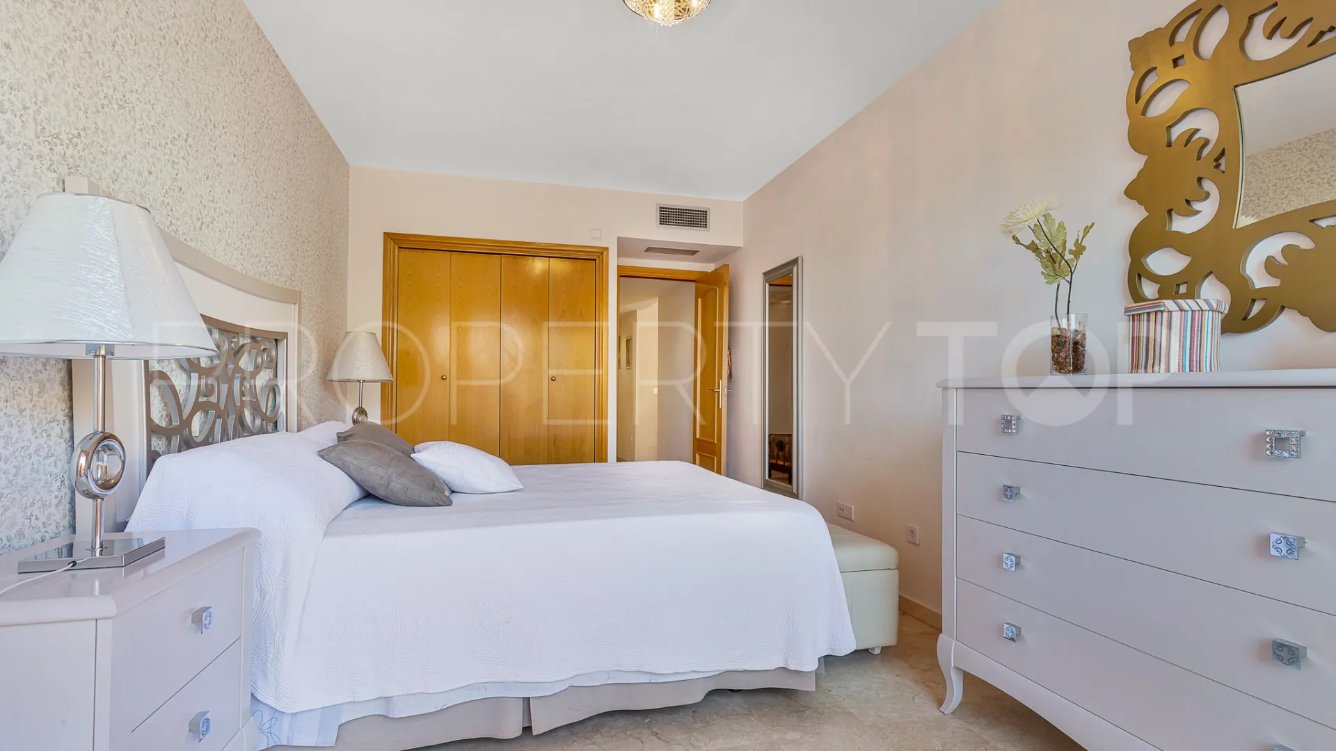 3 bedrooms Guadalmina Alta penthouse for sale
