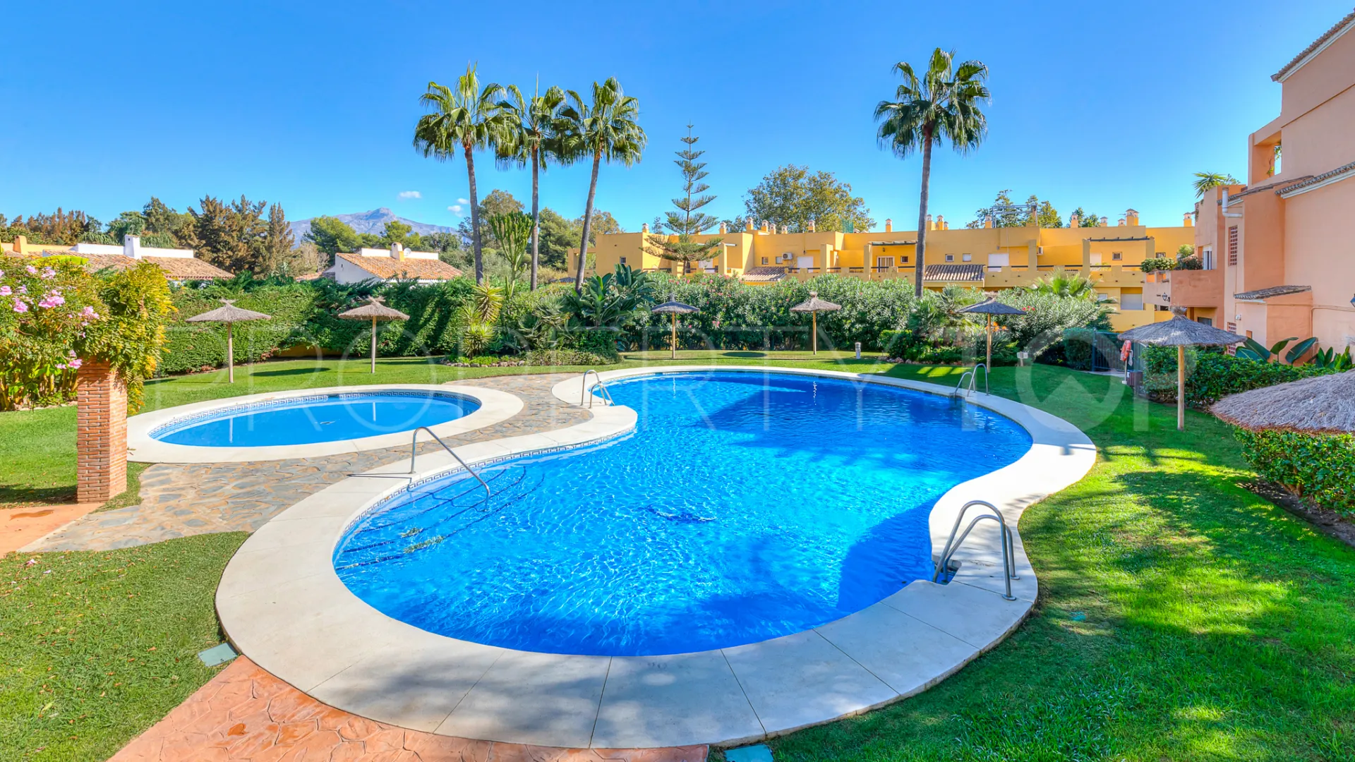 3 bedrooms Guadalmina Alta penthouse for sale