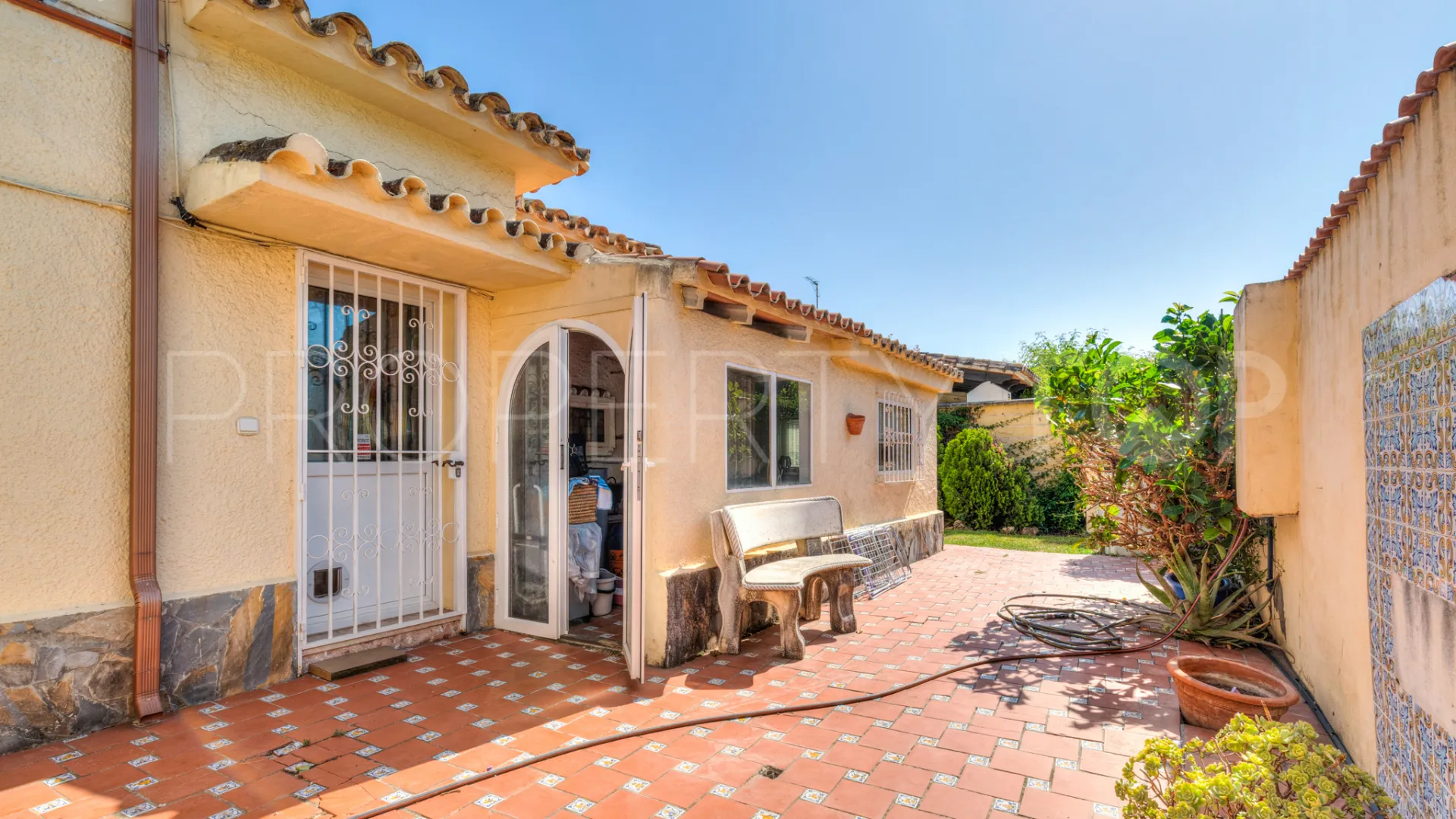 For sale Costalita house with 4 bedrooms