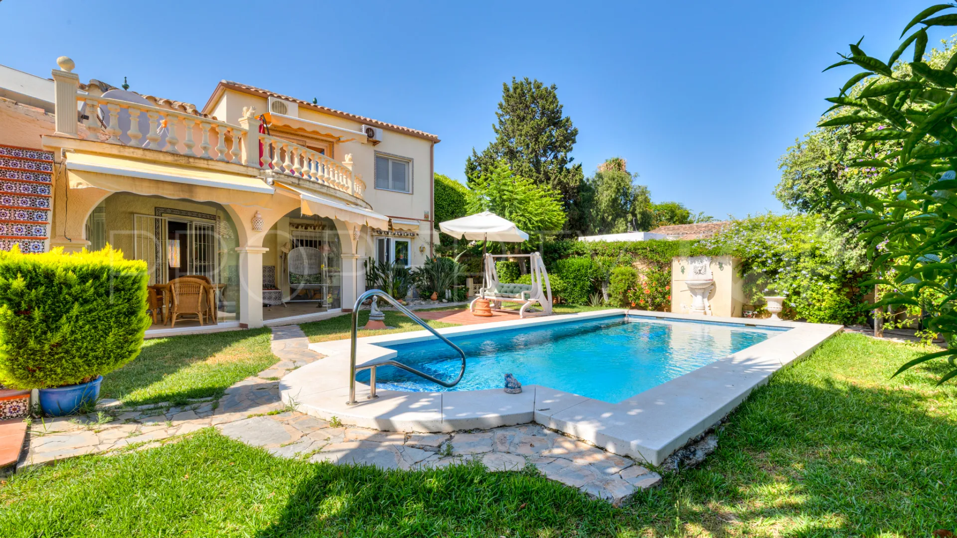 For sale Costalita house with 4 bedrooms