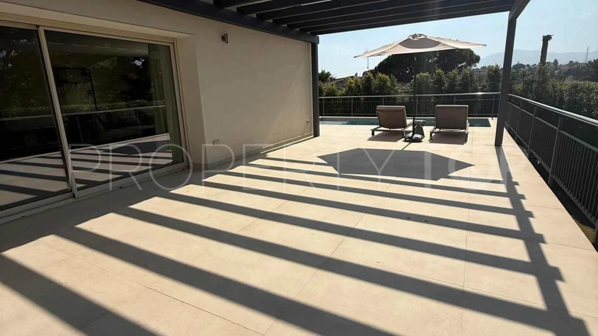 Guadalmina Alta, villa con 4 dormitorios a la venta