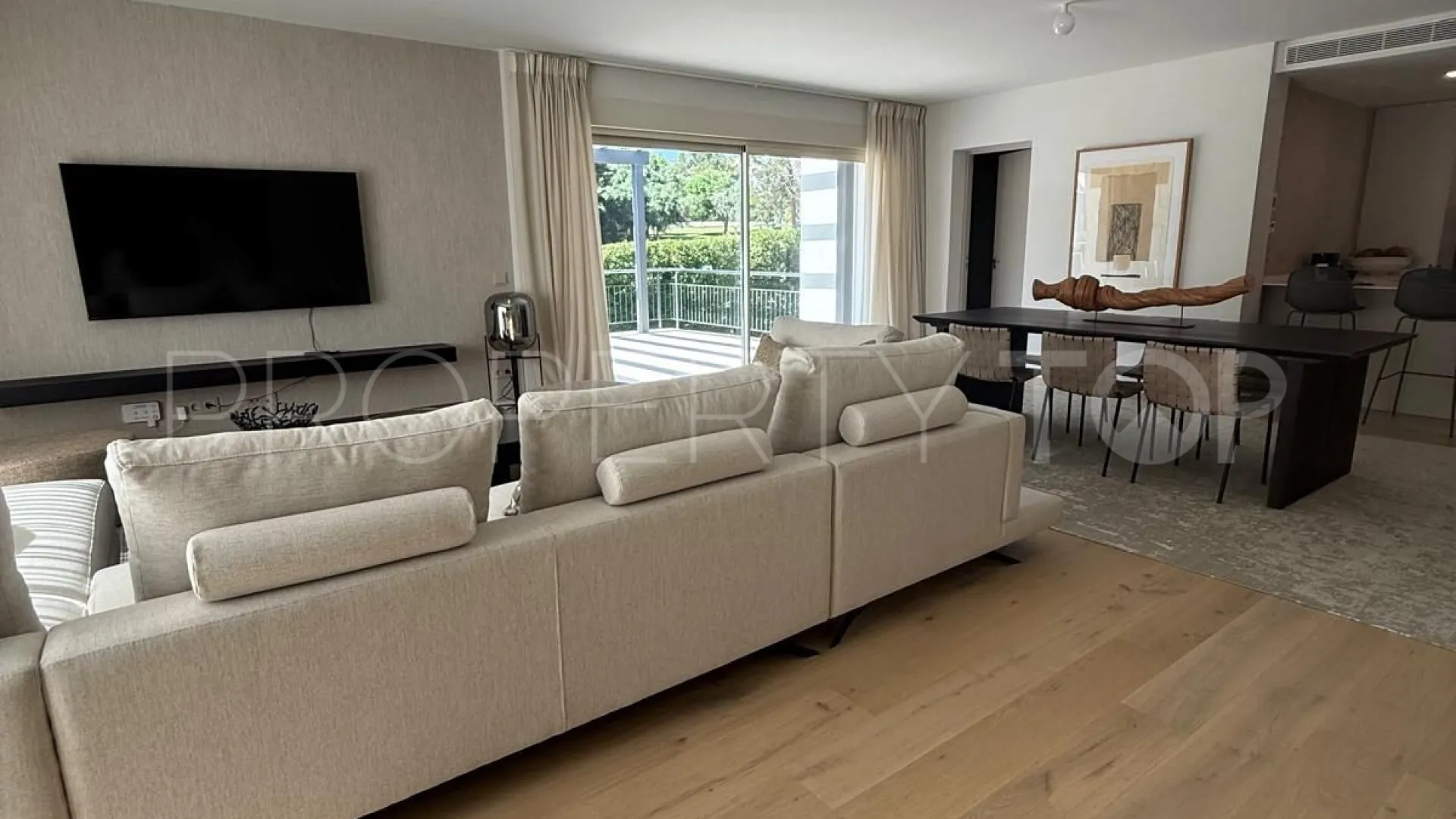 Guadalmina Alta, villa con 4 dormitorios a la venta