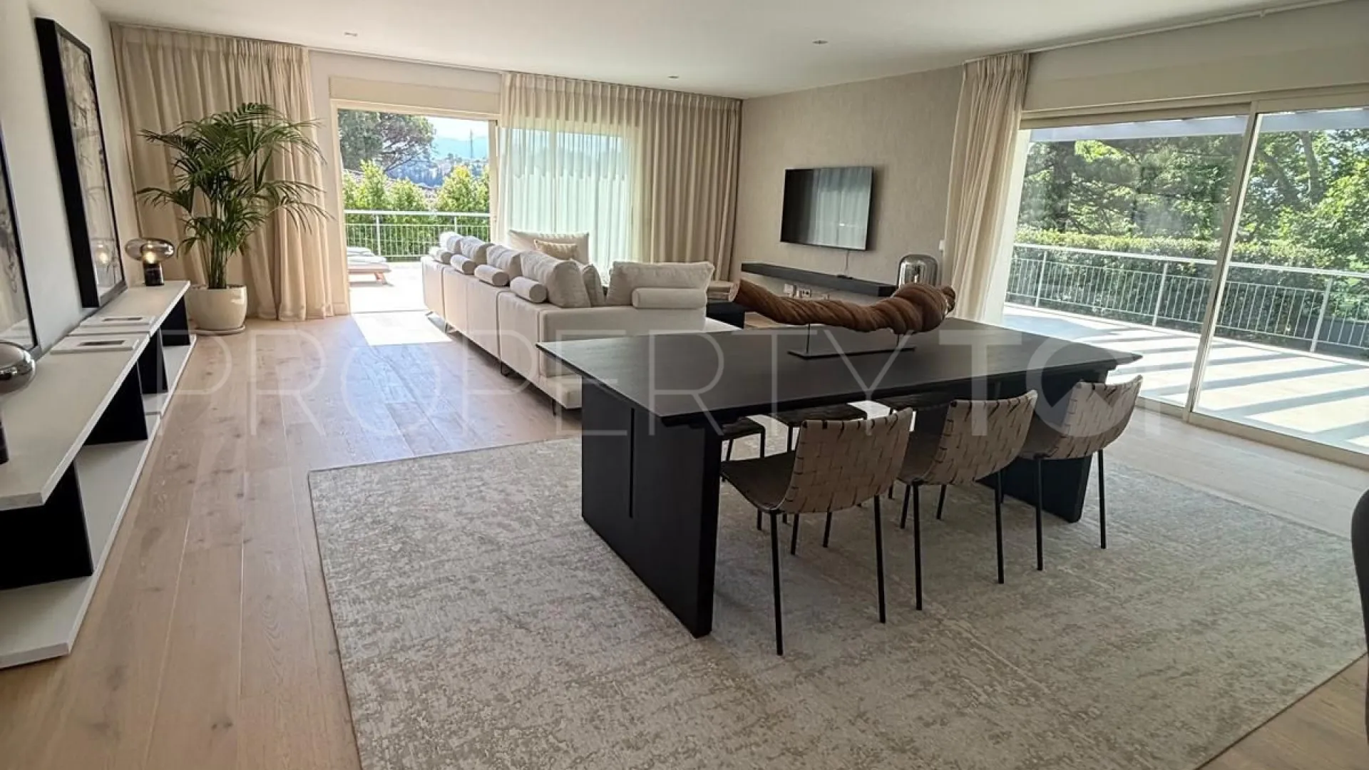 Guadalmina Alta, villa con 4 dormitorios a la venta