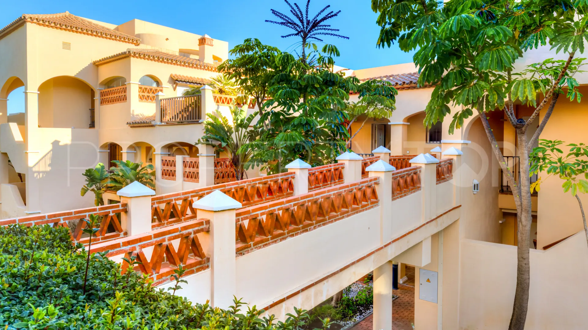 Se vende atico duplex en Atalaya de 2 dormitorios