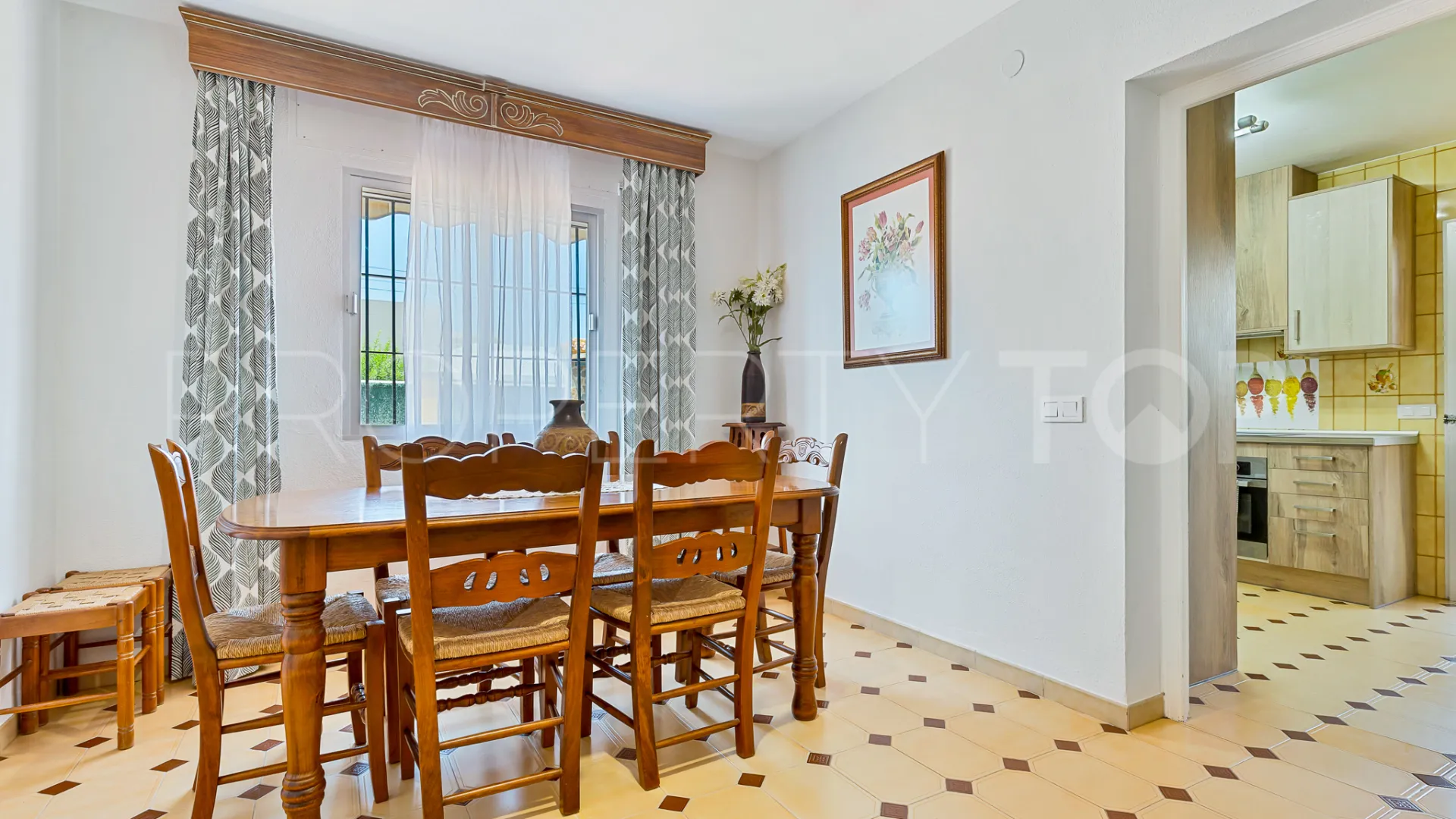 San Pedro de Alcantara, villa con 6 dormitorios en venta