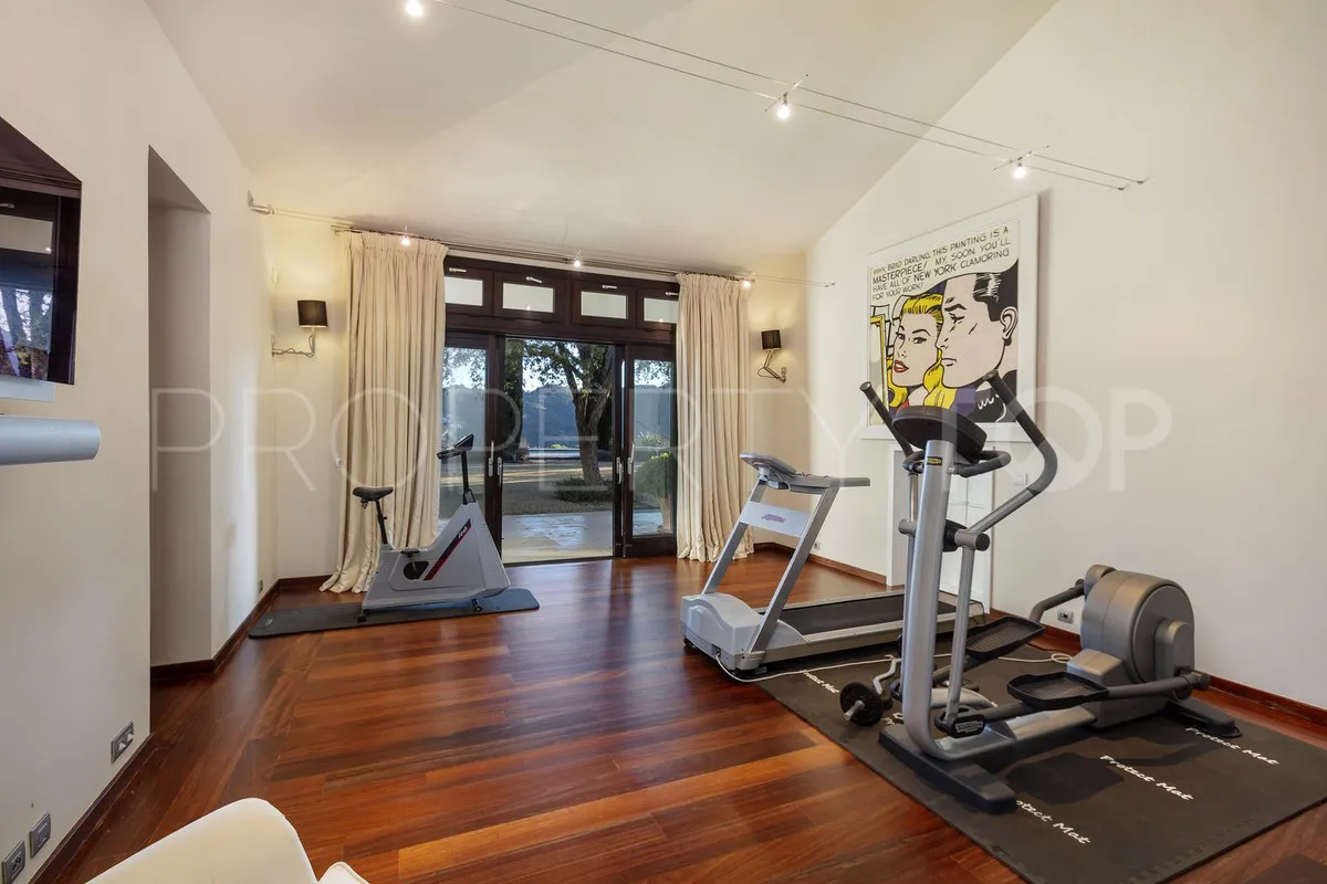 Se vende villa en La Zagaleta con 8 dormitorios