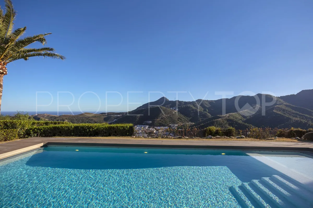 Se vende villa en La Zagaleta con 8 dormitorios
