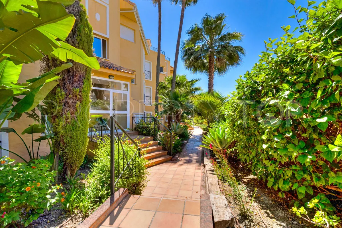 Comprar apartamento planta baja en Bel Air