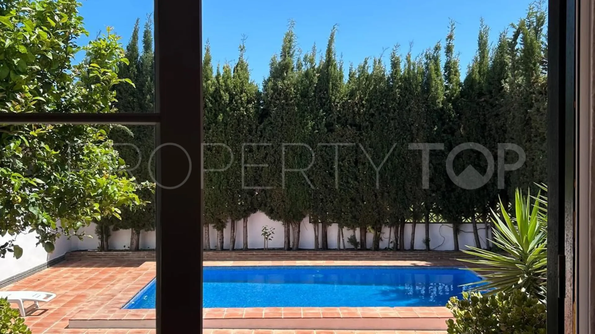 Town house in San Pedro de Alcantara for sale
