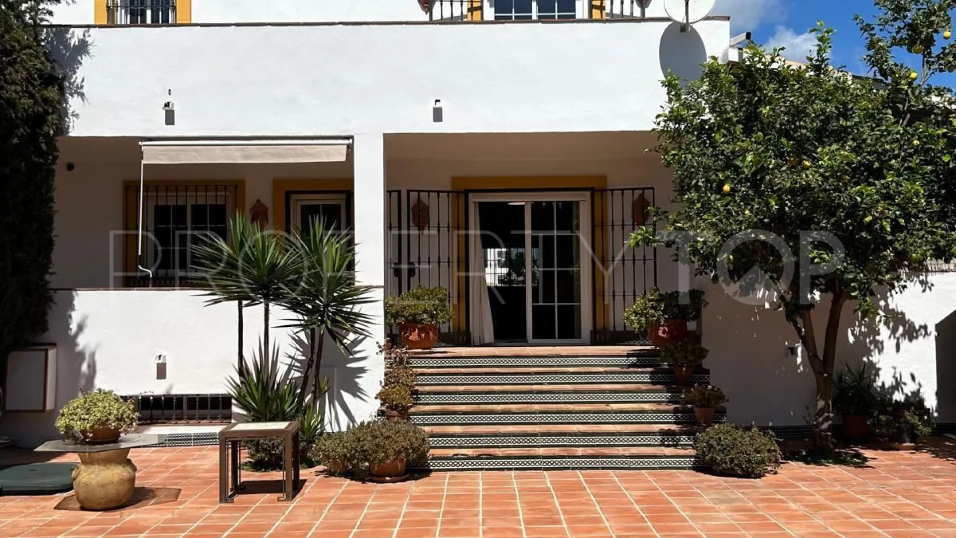 Town house in San Pedro de Alcantara for sale