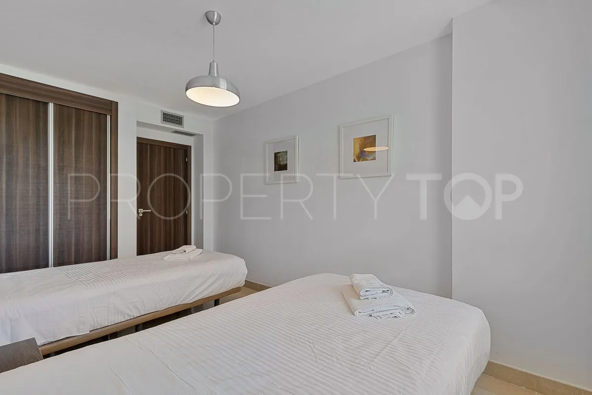 Apartamento con 3 dormitorios a la venta en San Pedro de Alcantara