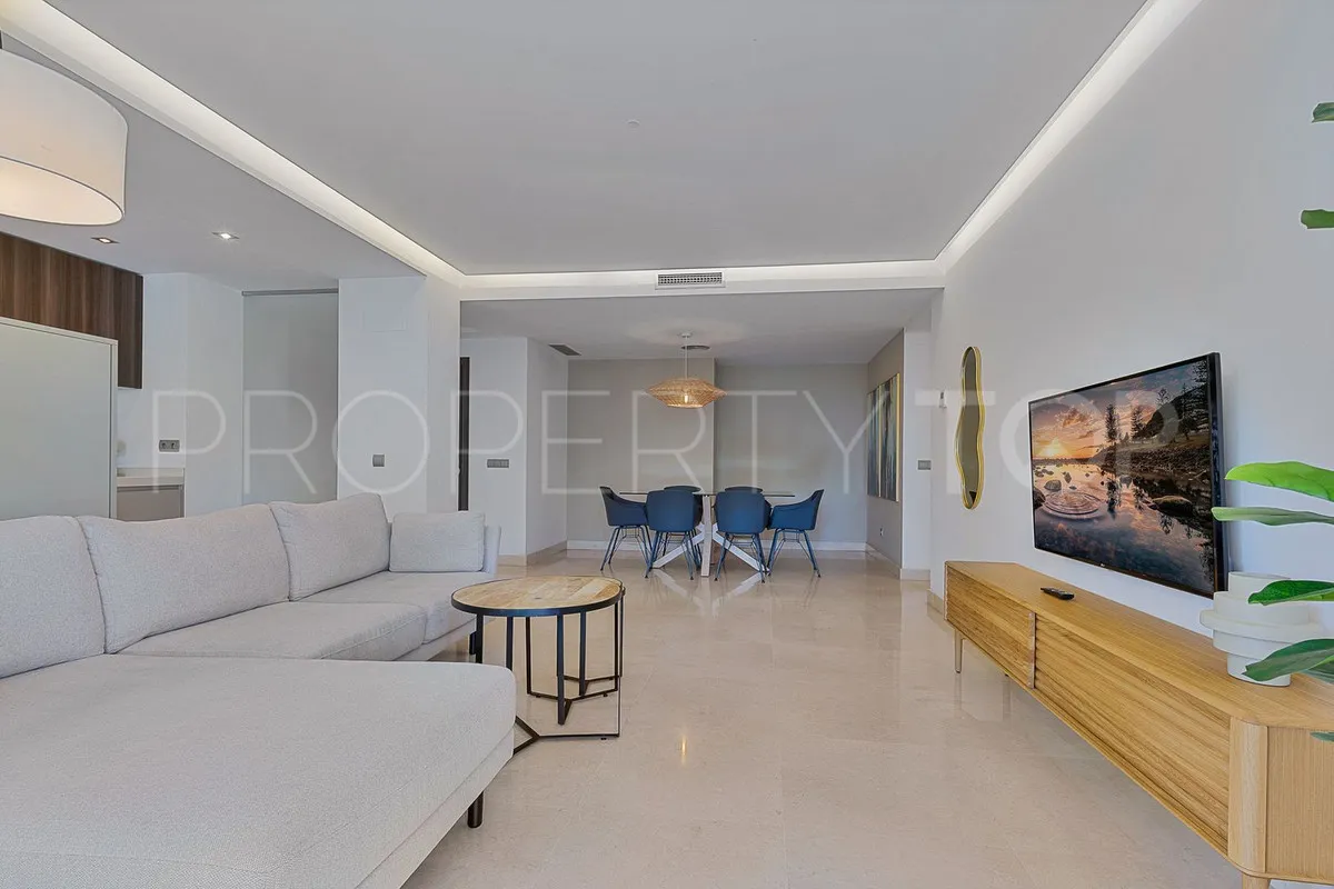 Apartamento con 3 dormitorios a la venta en San Pedro de Alcantara