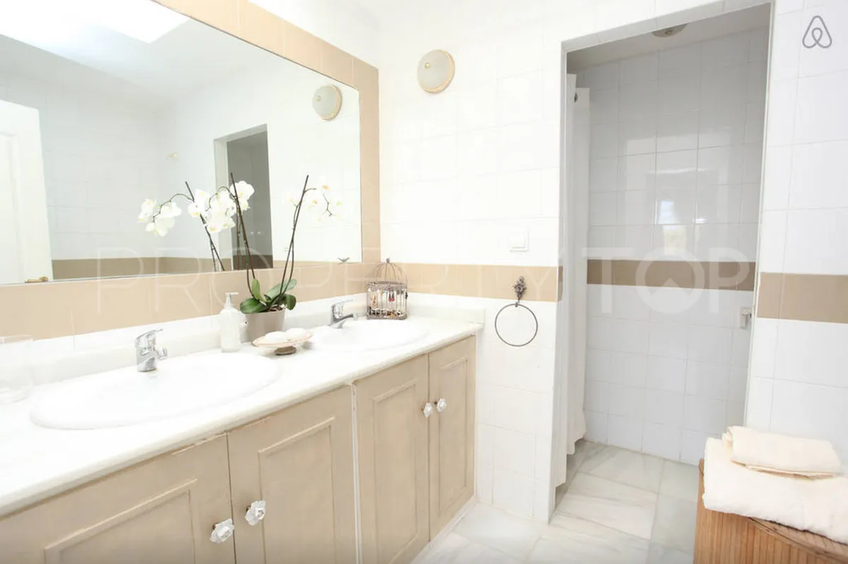 Villa con 3 dormitorios en venta en Guadalmina Alta