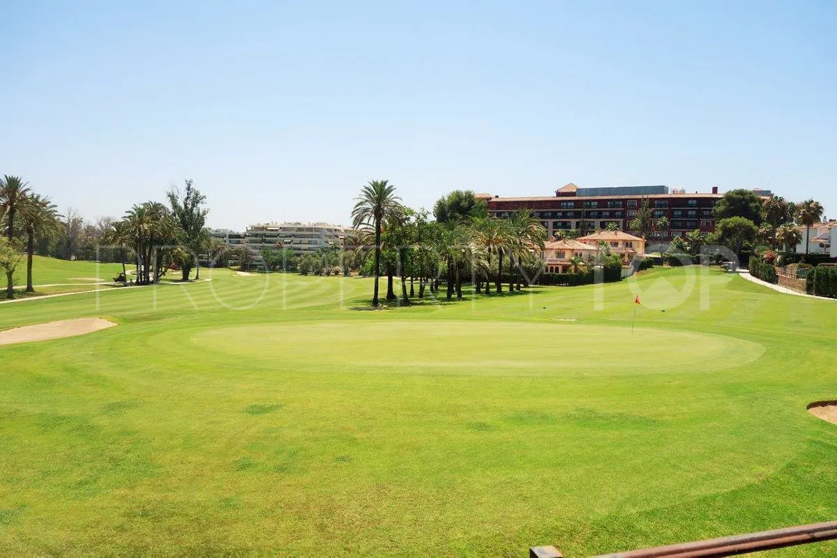 Villa con 3 dormitorios en venta en Guadalmina Alta
