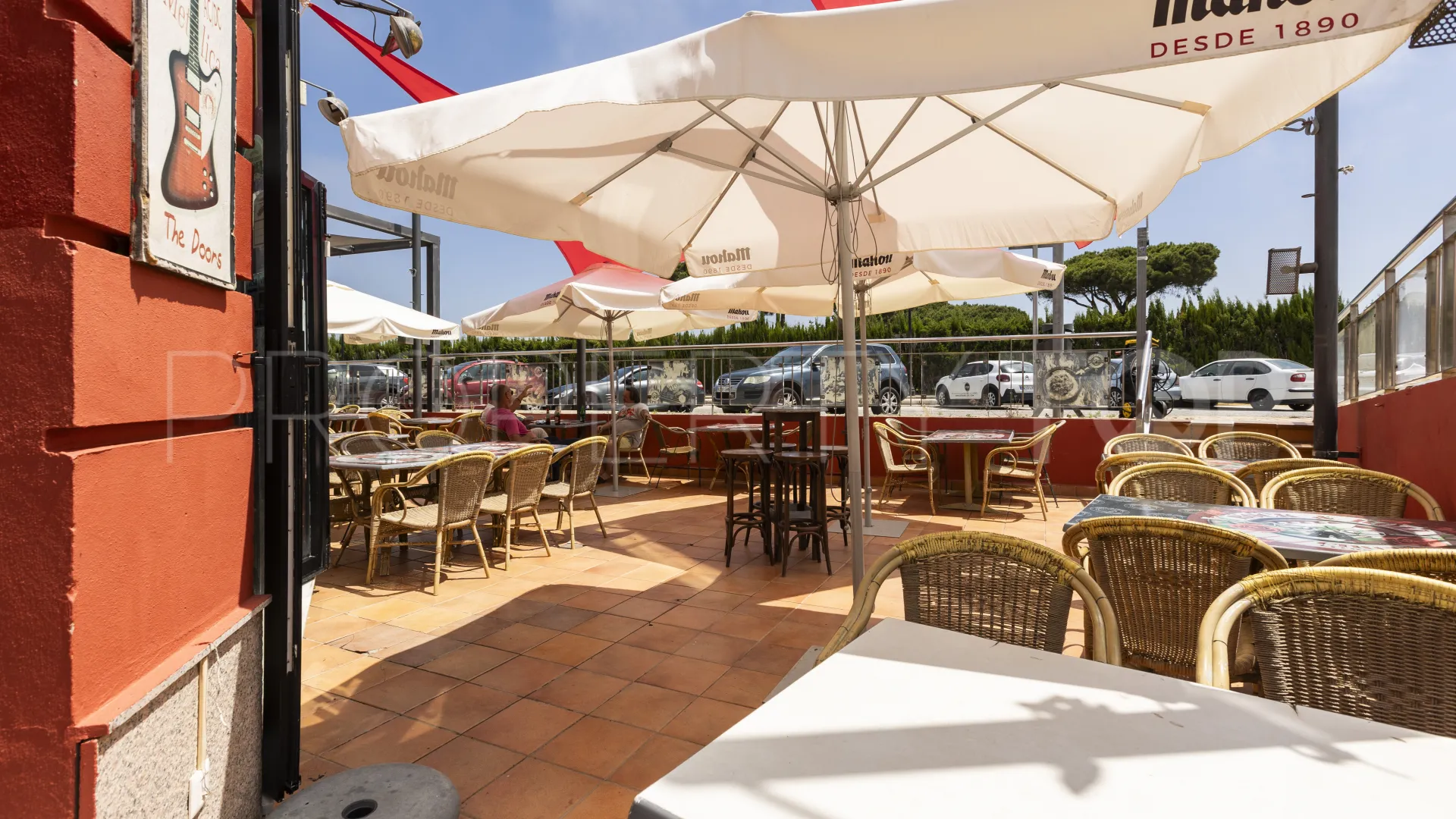 Se vende restaurante en Novo Sancti Petri