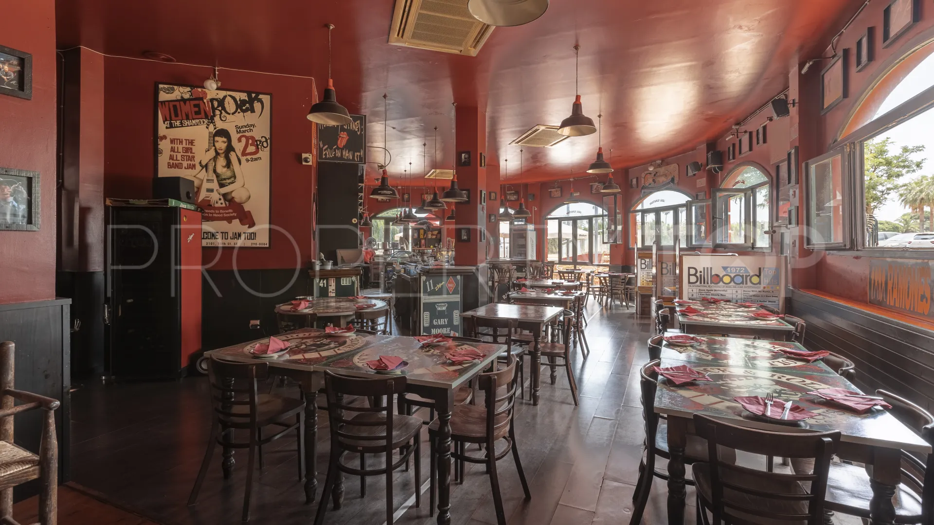 Se vende restaurante en Novo Sancti Petri