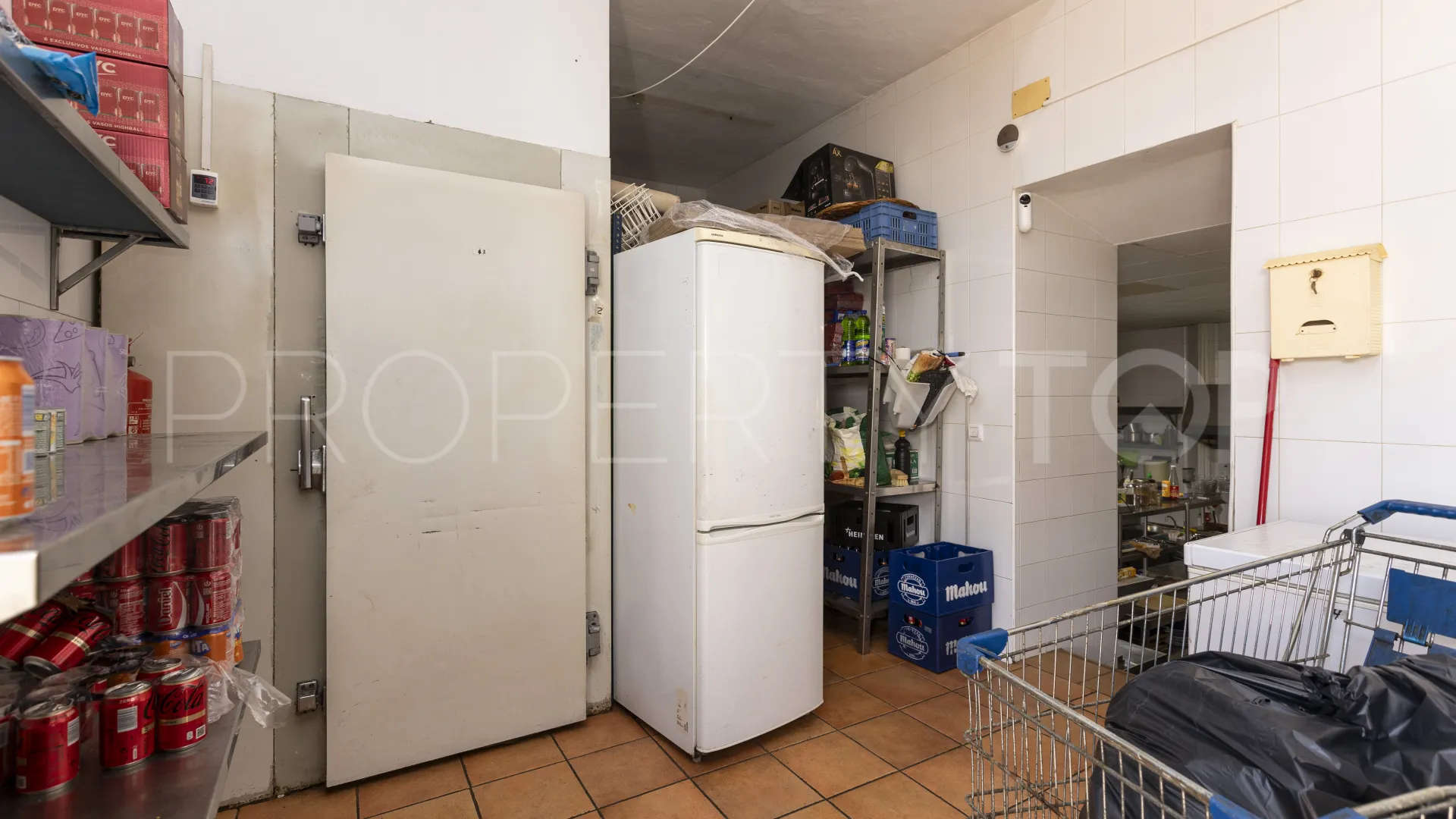 Se vende restaurante en Novo Sancti Petri