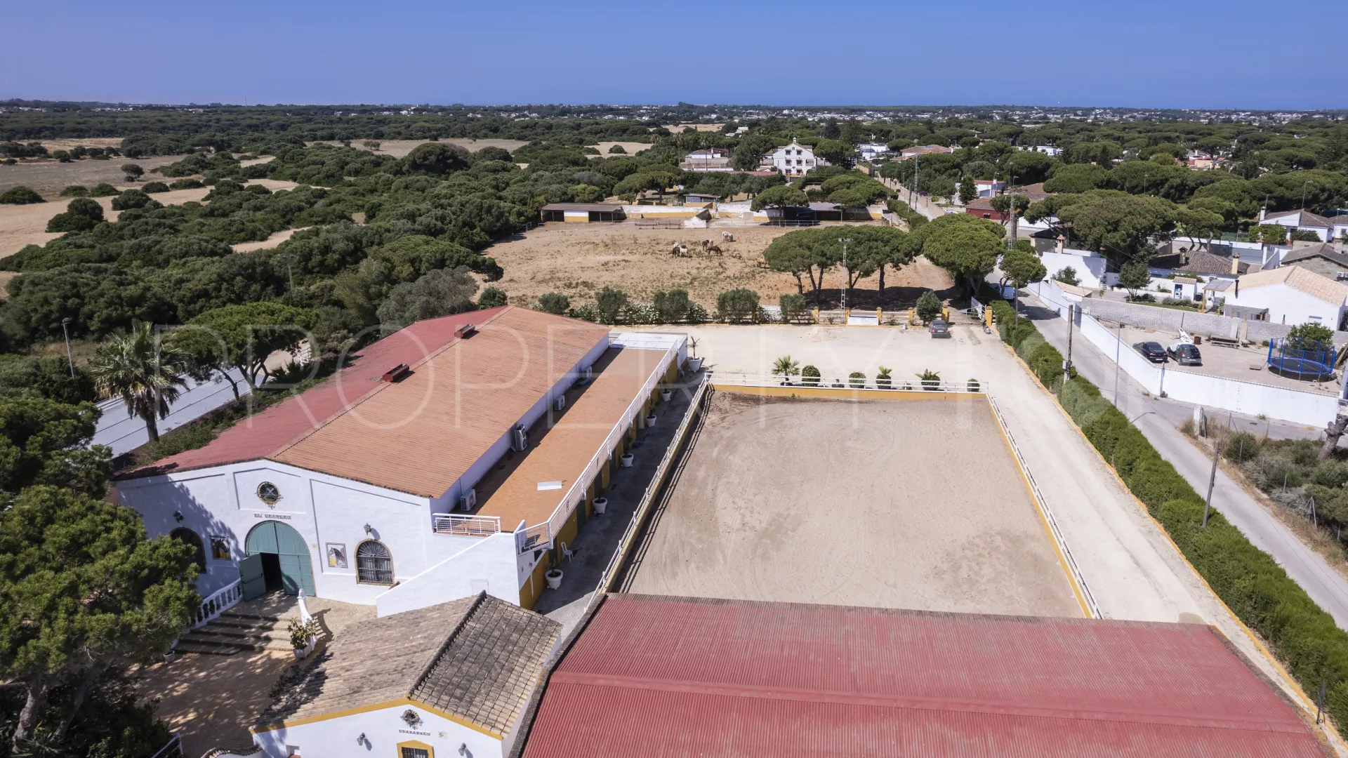 Finca de 4 dormitorios a la venta en Las Lagunas - Campano