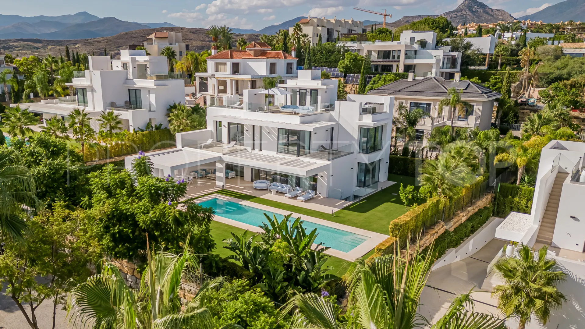 Los Flamingos villa for sale