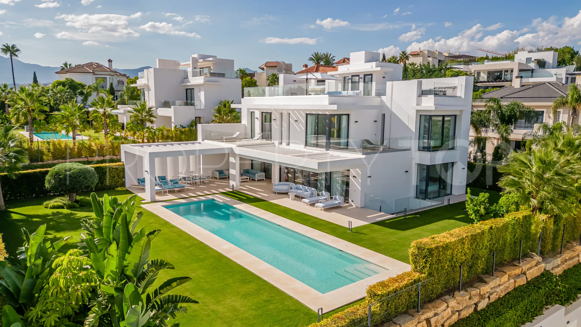 Los Flamingos villa for sale