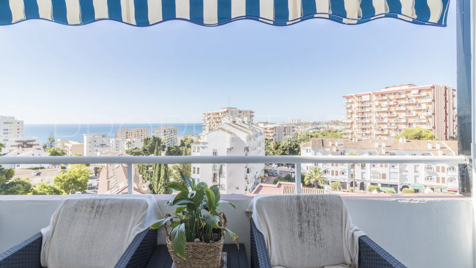 Buy apartment in Benalmadena Costa