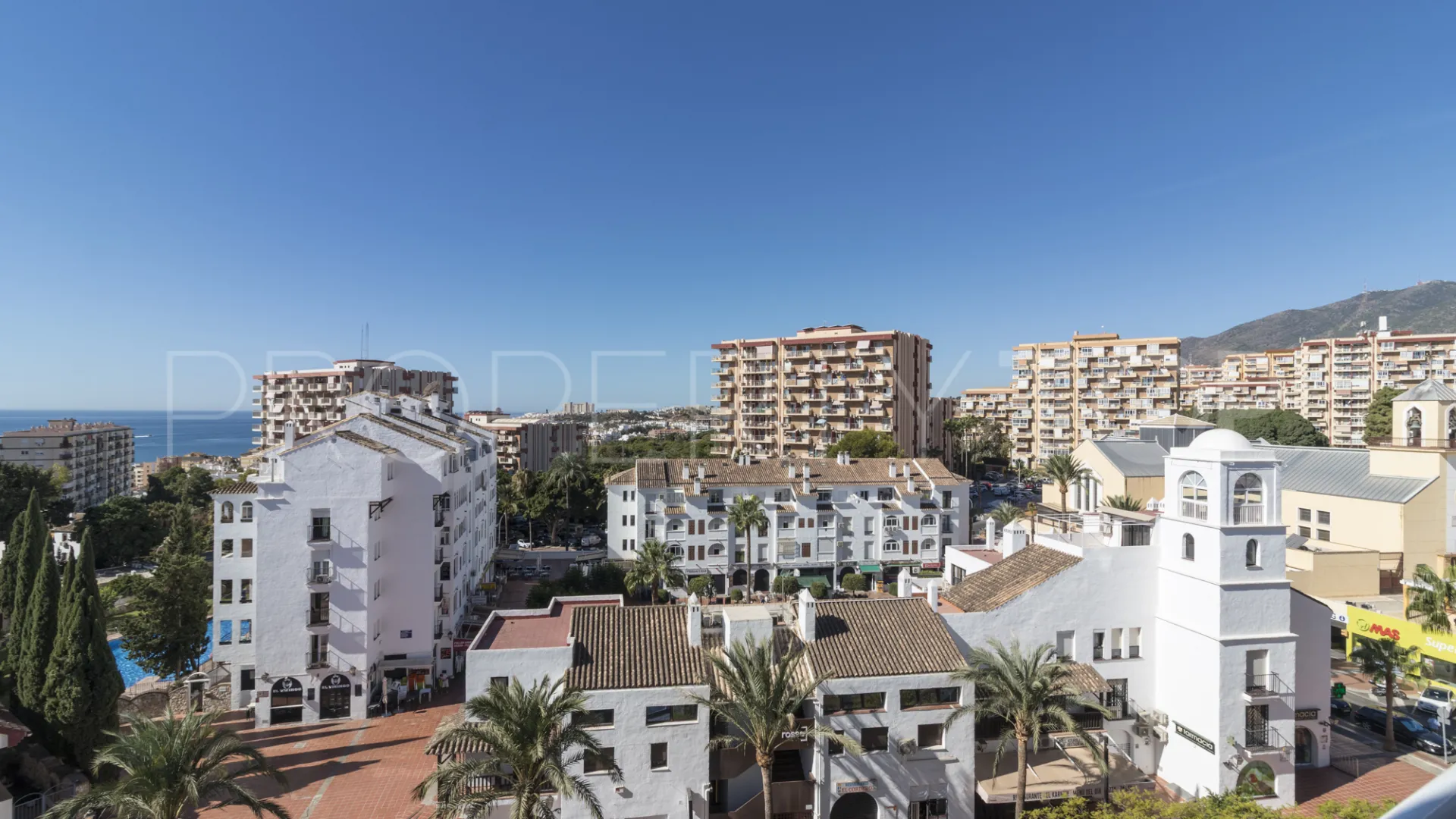 Buy apartment in Benalmadena Costa