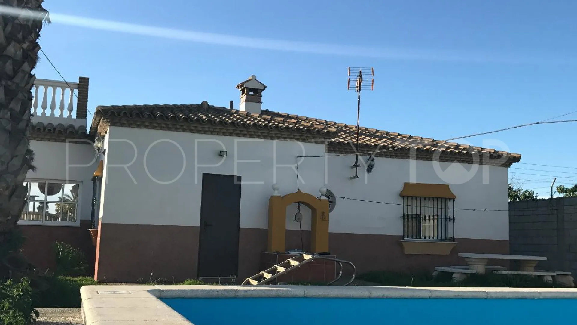 Villa en venta de 7 dormitorios en Chiclana de la Frontera