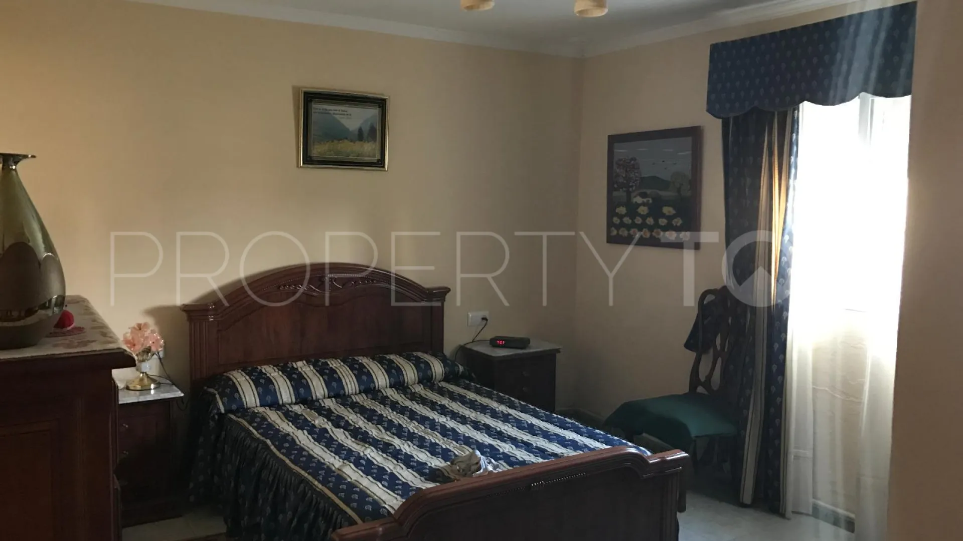 Villa en venta de 7 dormitorios en Chiclana de la Frontera