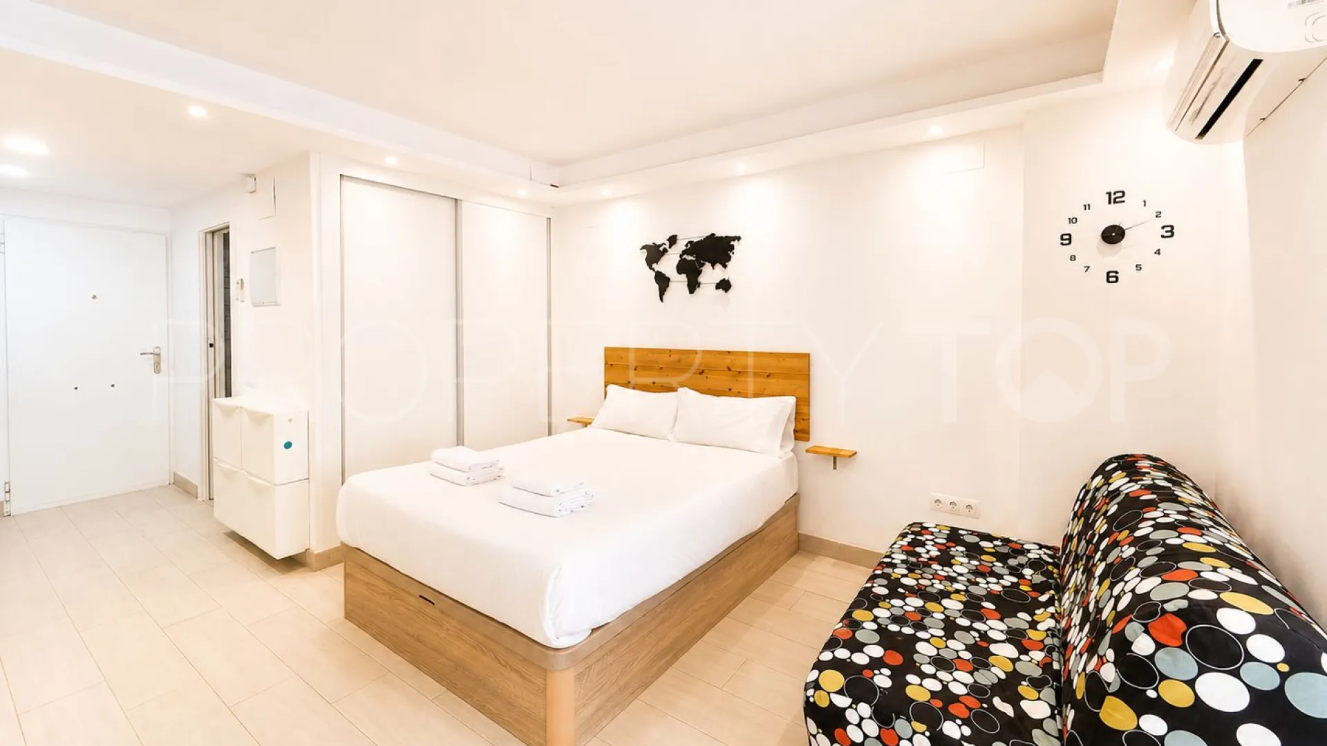 For sale studio in Arroyo de la Miel